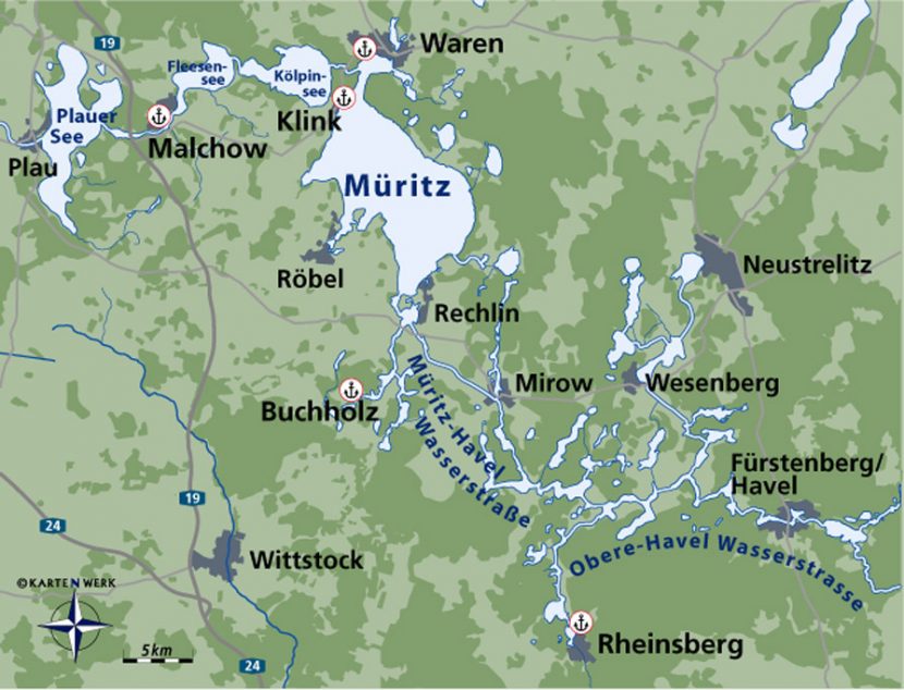 Mecklenburgische Seenplatte - Riveryacht